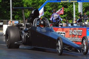 Bobby Spence Runs 4:39 Eight Times IN A Row