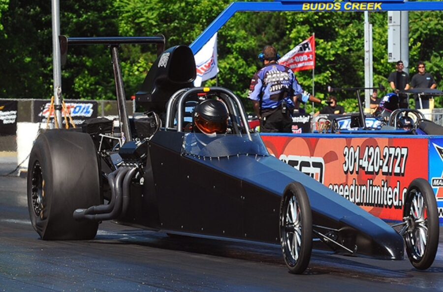 Bobby Spence Runs 4:39 Eight Times IN A Row